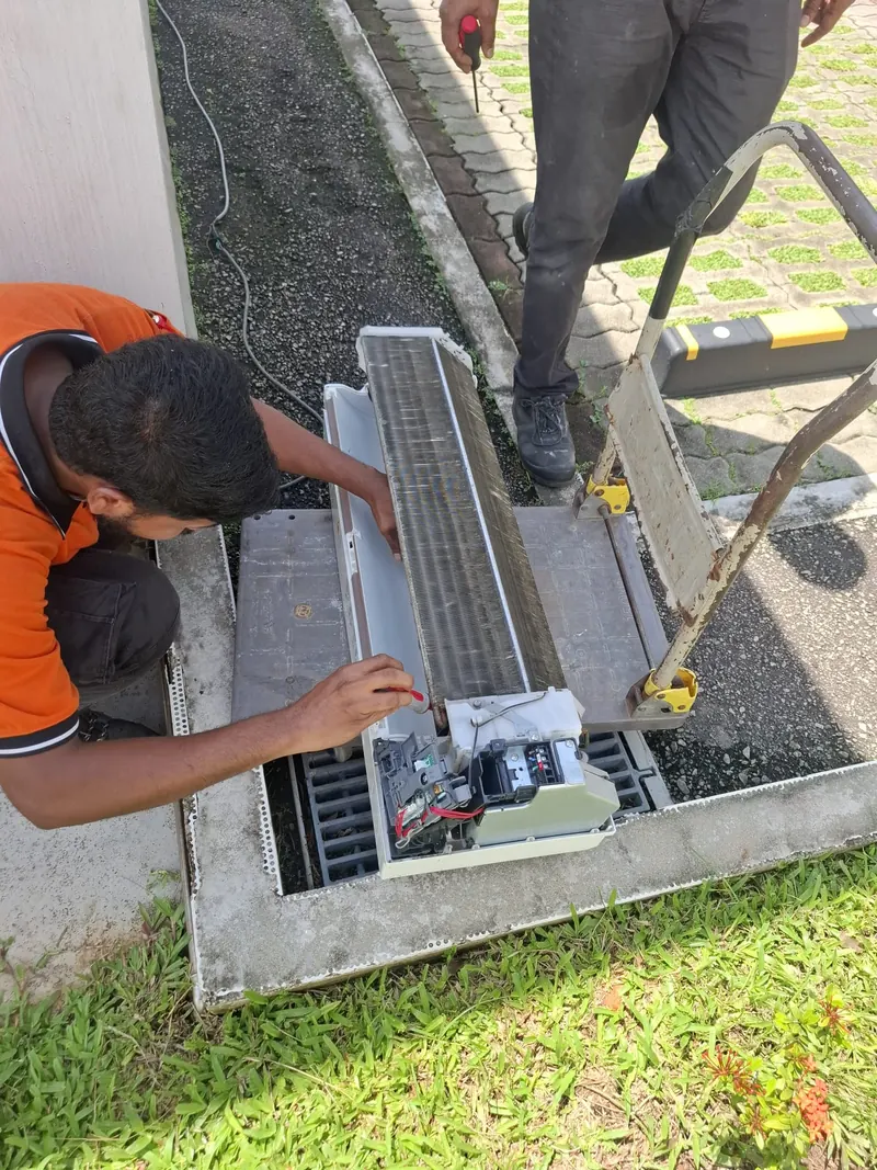 Aircon repair and troubleshooting service in Singapore
